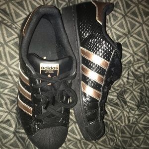 Women’s Adidas Superstar Black Rose Gold